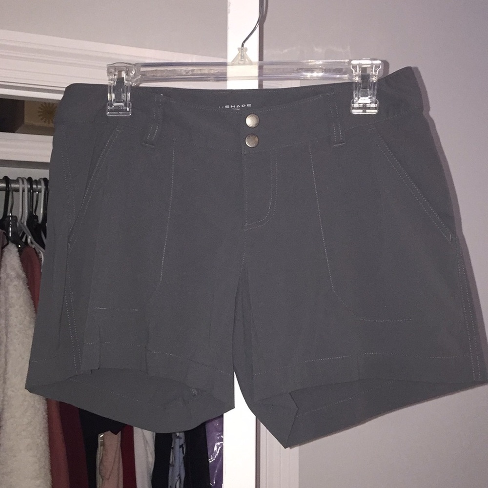 Grey Columbia shorts